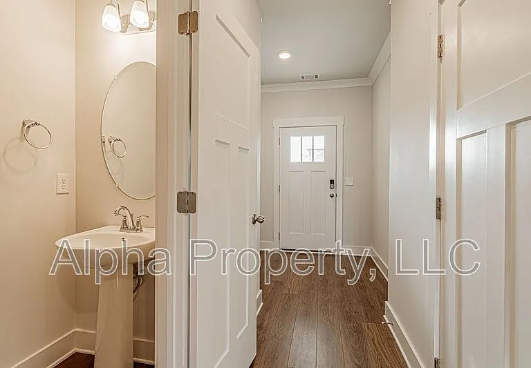 32 Mardale Ln — Photo 5