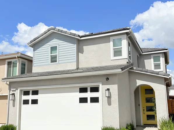 1113 Significant Way W, Madera, CA 93636
