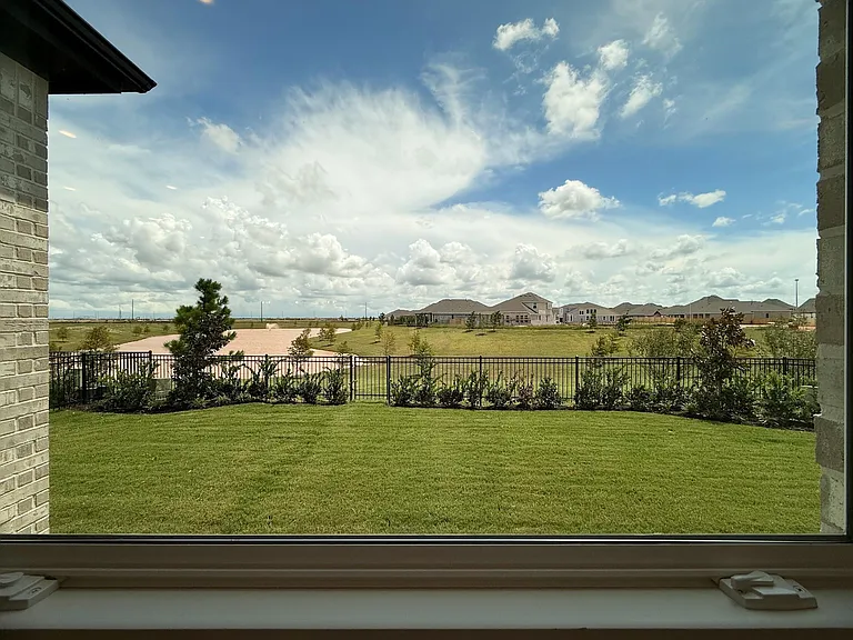 31207 Firefly Meadow Cir — Photo 16