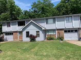 8631 Grant St, Overland Park, KS 66212