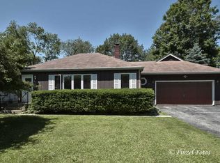 21 Wander Way, Lake In The Hills, IL 60156