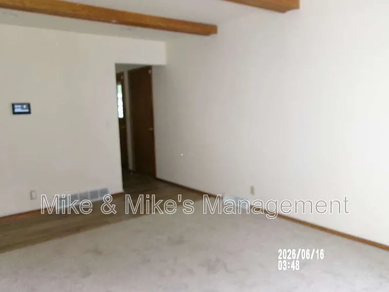 18620 Midland Pl — Photo 14