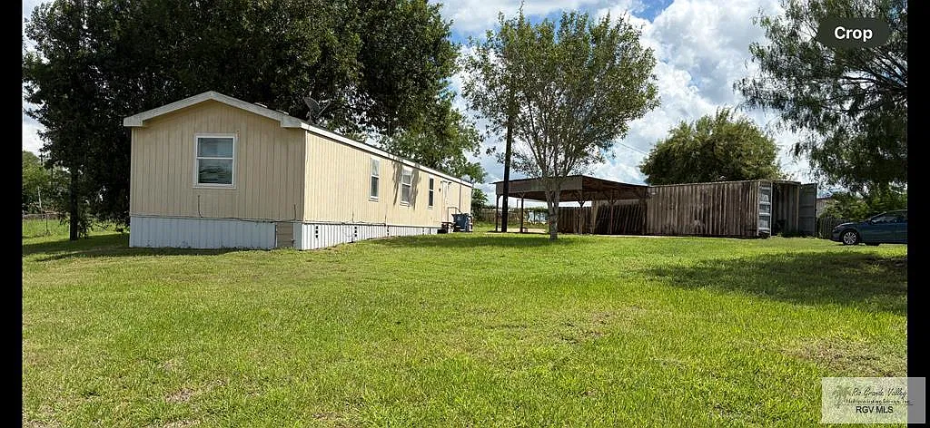 3 bed, 2.0 bath, 1260 sqft, $1,500 — Photo 2