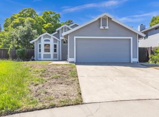 7673 Bluebrook Way, Sacramento, CA 95823