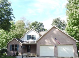 132 Maple Grove Dr, Butler, PA 16001