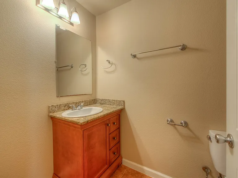 4805 Evans Avenue — Photo 14