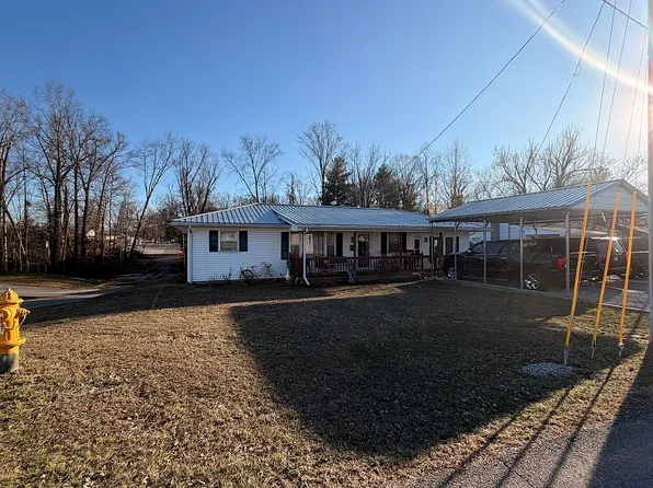 201 Davis St, North Vernon, IN 47265