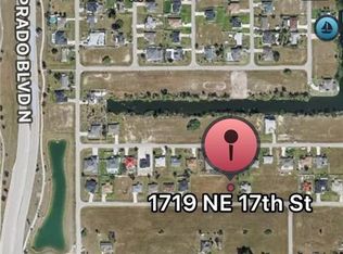 1719 NE 17th St, Cape Coral, FL 33909