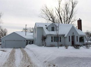 1105 E 9th St, Merrill, WI 54452