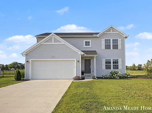 2060 Orlov Dr, Hudsonville, MI 49426