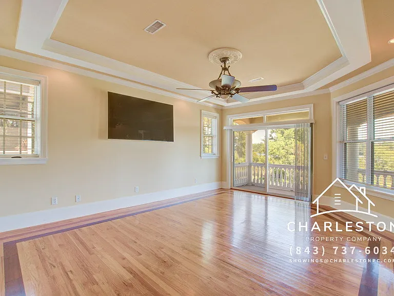 1739 Indigo Island Dr — Photo 24