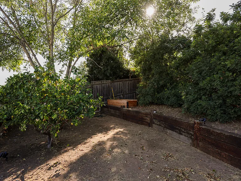 7574 Seneca Pl — Photo 26