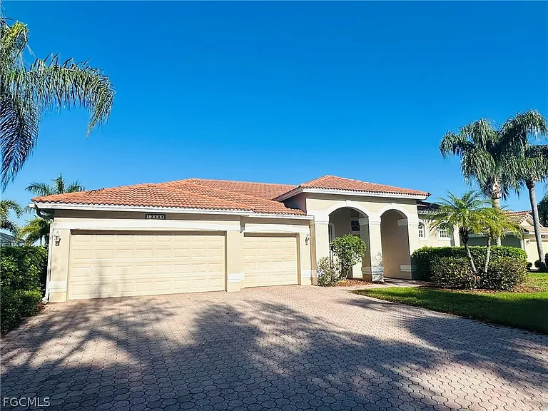 12469 Pebble Stone Ct — Photo 1