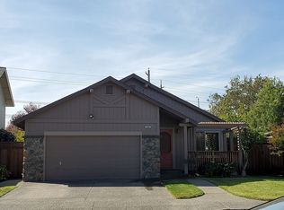 10963 Rio Ruso Dr, Windsor, CA 95492