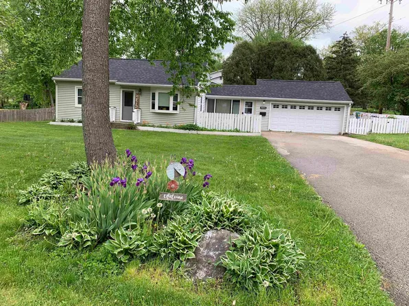 5604 Midmoor Rd, Monona, WI 53716