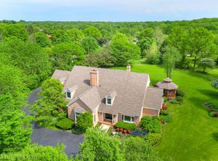 21663 N Hampton Ct, Kildeer, IL 60047