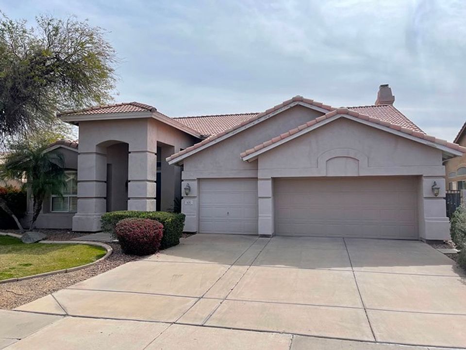 1st image of 3757 E San Remo Ave