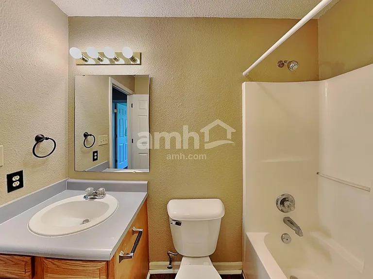 8316 Crosser Dr — Photo 12