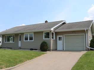 310 Hiawatha St, Coon Valley, WI 54623
