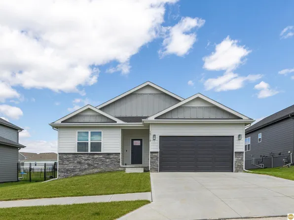 19118 Fir St, Gretna, NE 68028