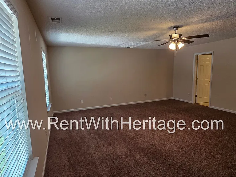 2028 Sweet Bay Dr — Photo 24