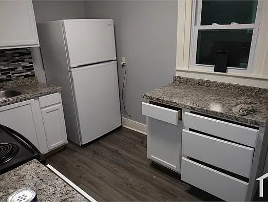 2436 Clarissa Dr NW — Photo 7