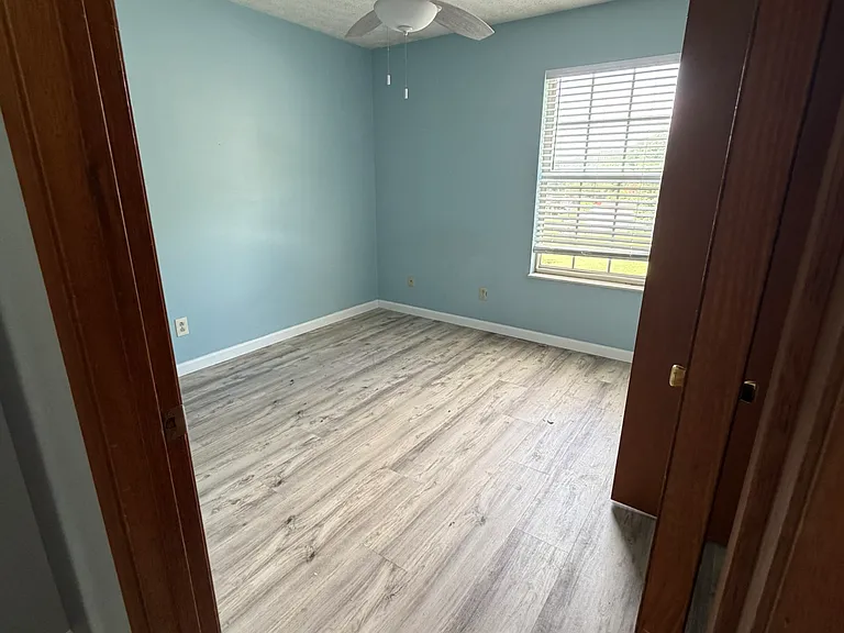 2912 Greenway Dr NE #3 — Photo 7