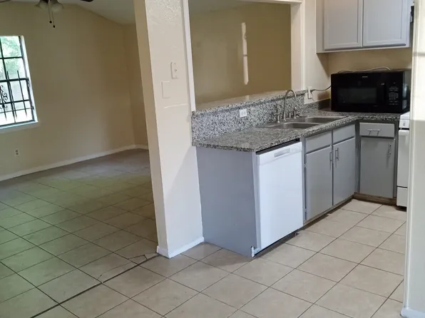 9846 Gillman St, Houston, TX 77078