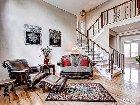 Formal livingroom
