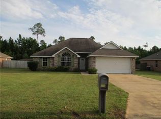 6821 Pinehurst Dr, Ocean Springs, MS 39564