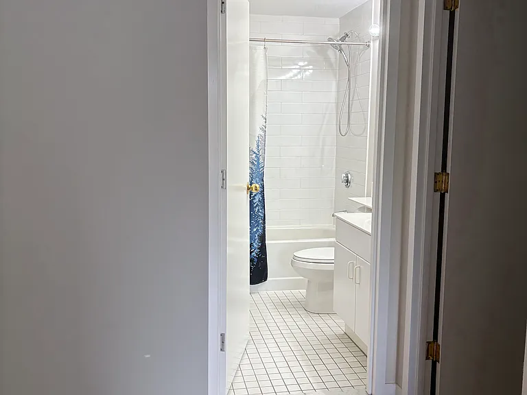 950 Massachusetts Ave #418 — Photo 8