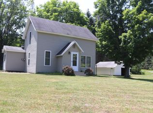 2815 S 13th Rd, Harrietta, MI 49638