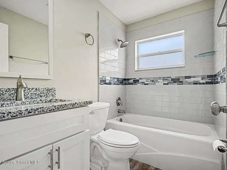 2222 Lucille Ln — Photo 10