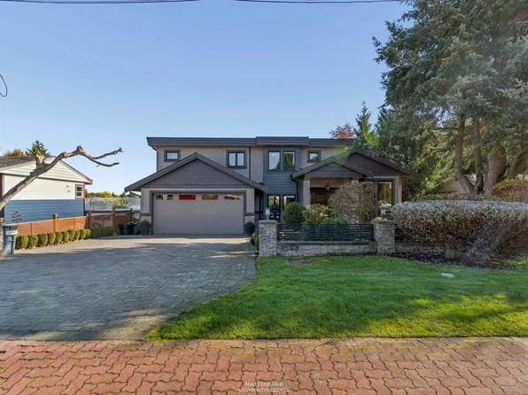 1340 Kent St, White Rock, BC V4B 4T7