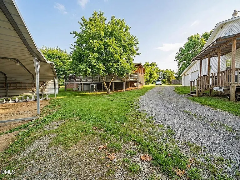 530 Avent Ferry Rd — Photo 12