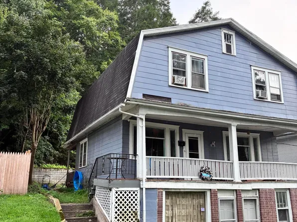 137 Newport St, Glen Lyon, PA 18617