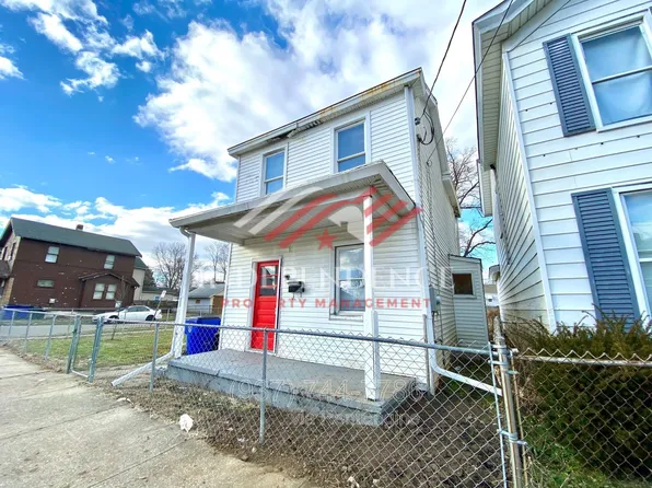 906 Vine St, Hamilton, OH 45011