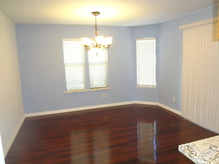 8126 Briar Ridge Ln — Photo 7