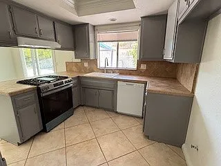 11564 Cornell Ave — Photo 6