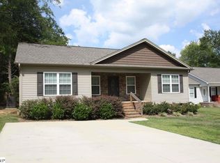 2407A E Lee Rd, Taylors, SC 29687