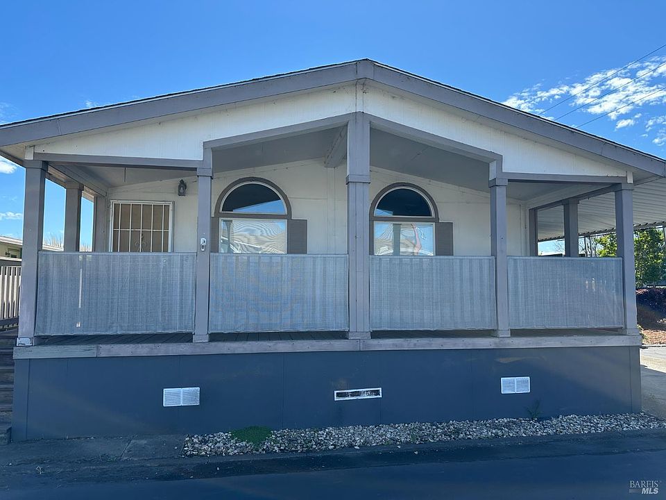 1st image of 220 Ricardo Avenue