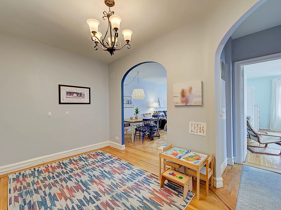 1st image of 117 Park Ln S #D6f