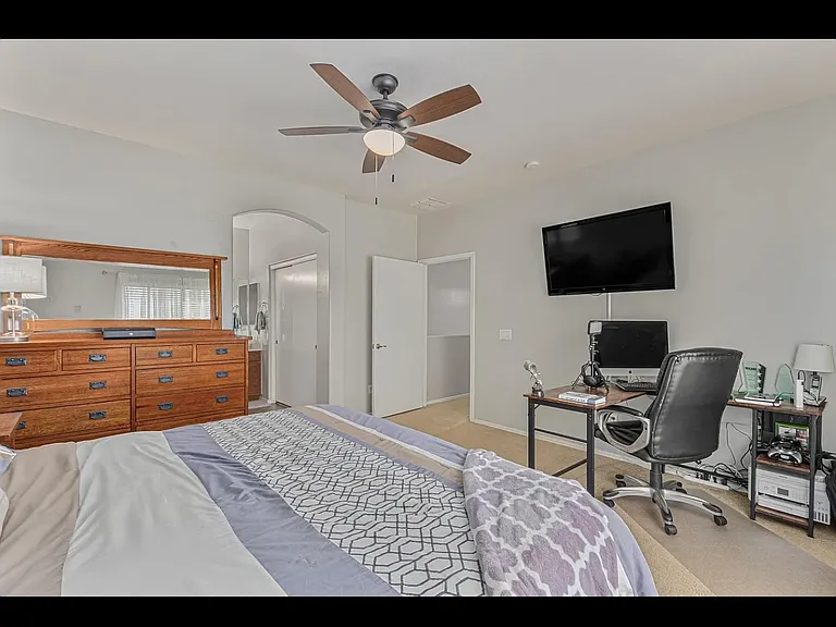 14744 N 132nd Dr — Photo 34