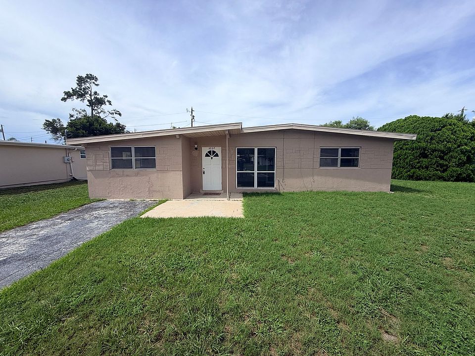 1st image of 5227 Tangerine Dr