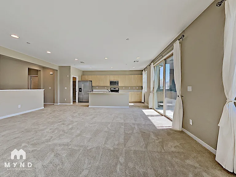 1275 Ice Park St #103 — Photo 12