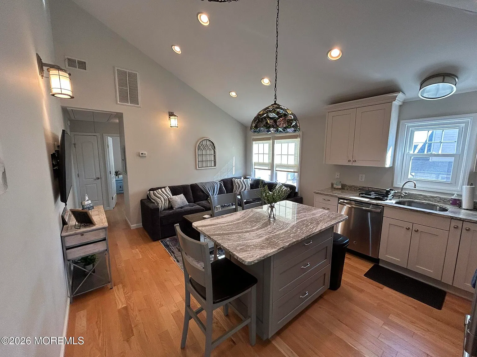 1 bed, 476 sqft, $1,800 — Photo 1