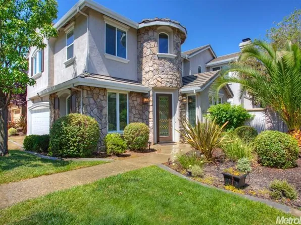 2261 Belvedere Cir, Roseville, CA 95678