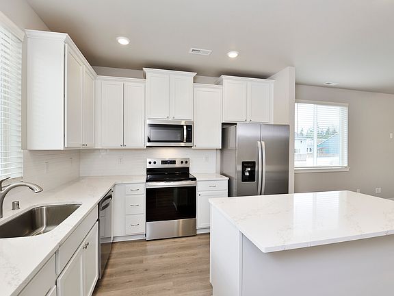 Your chef-ready kitchen awaits!