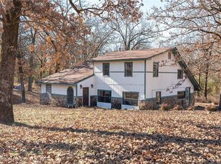 306 Ellis Loop, Pocola, OK 74902