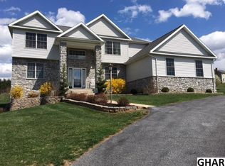 2195 Old York Rd, Dillsburg, PA 17019
